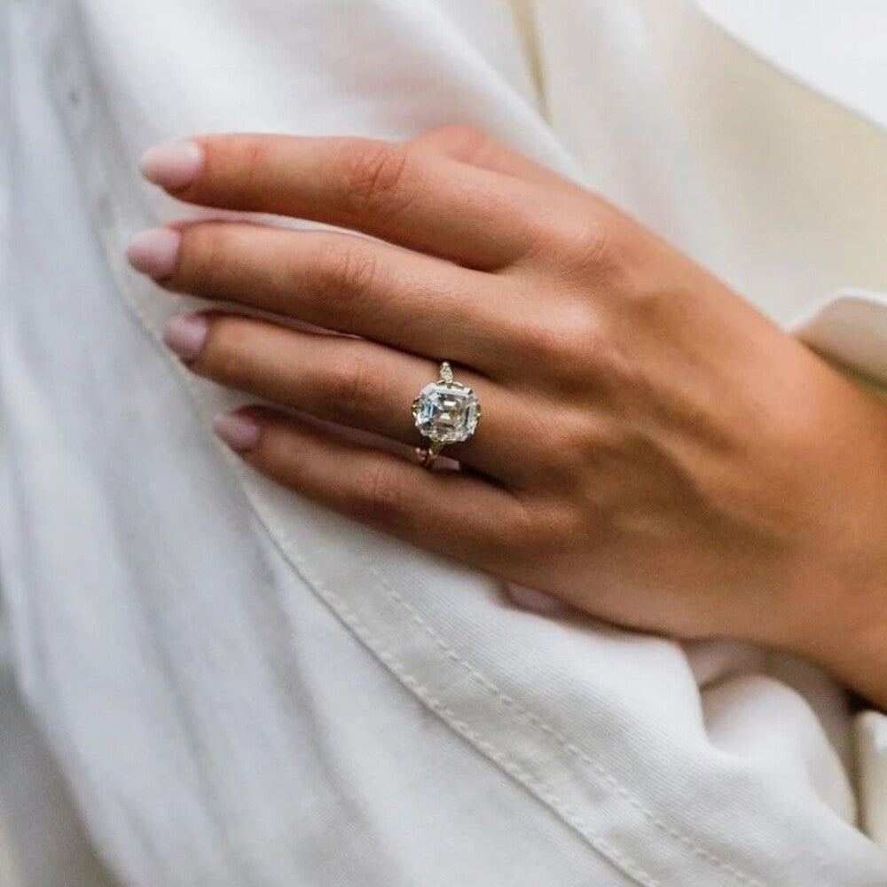 asscher Moissanite Diamond Ring