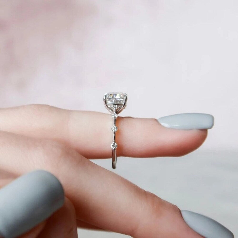 Cushion Moissanite Diamond Ring