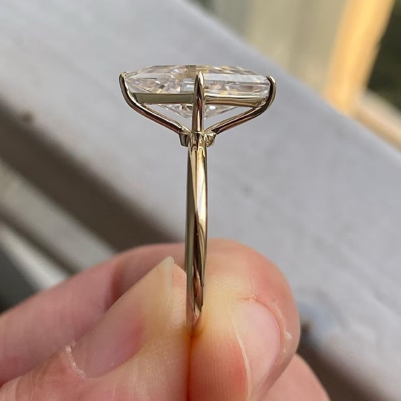 Special Cut Moissanite Diamond Ring