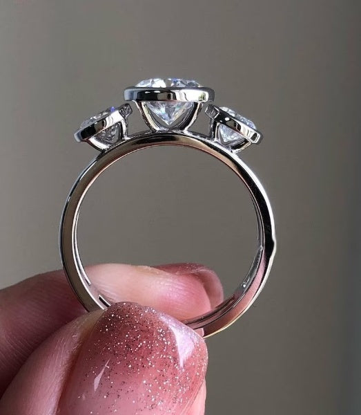 Round Three Stone Moissanite Diamond Ring