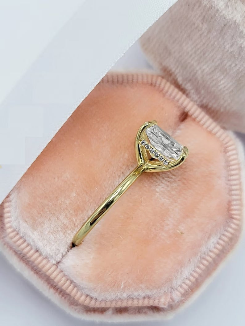 Radiant Diamond Ring