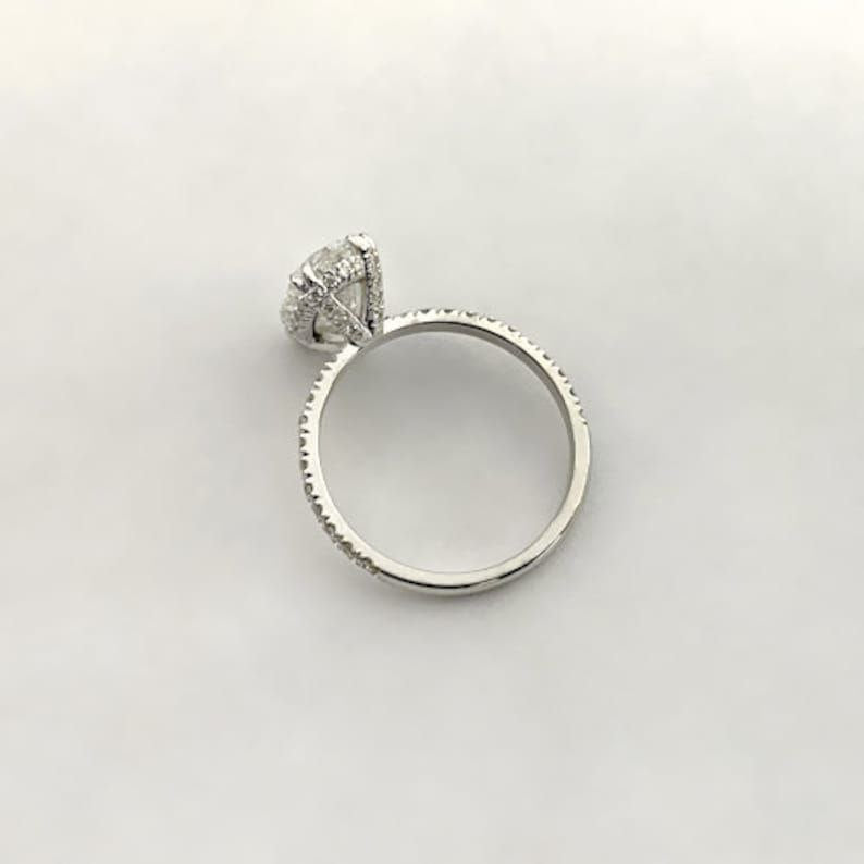 Oval Diamond Ring