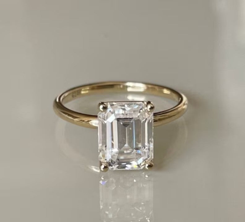 Emerald Moissanite Diamond Ring