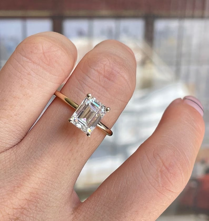 Emerald Moissanite Diamond Ring