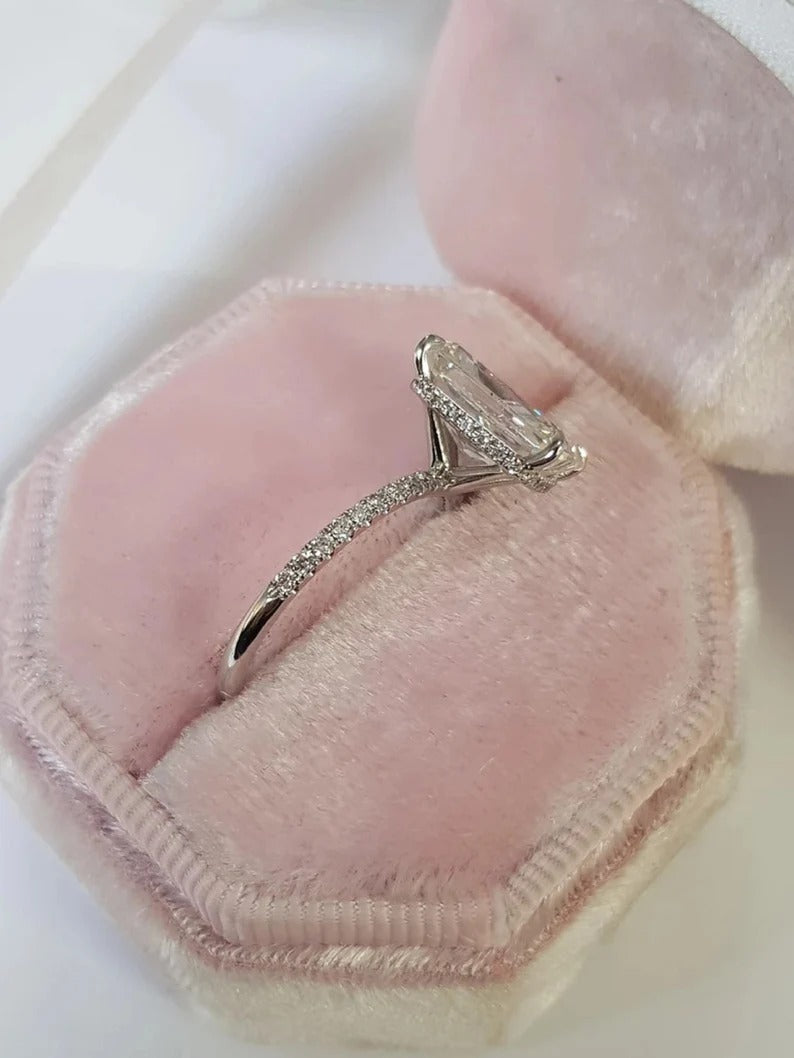 Radiant Cut Moissanite Diamond Ring