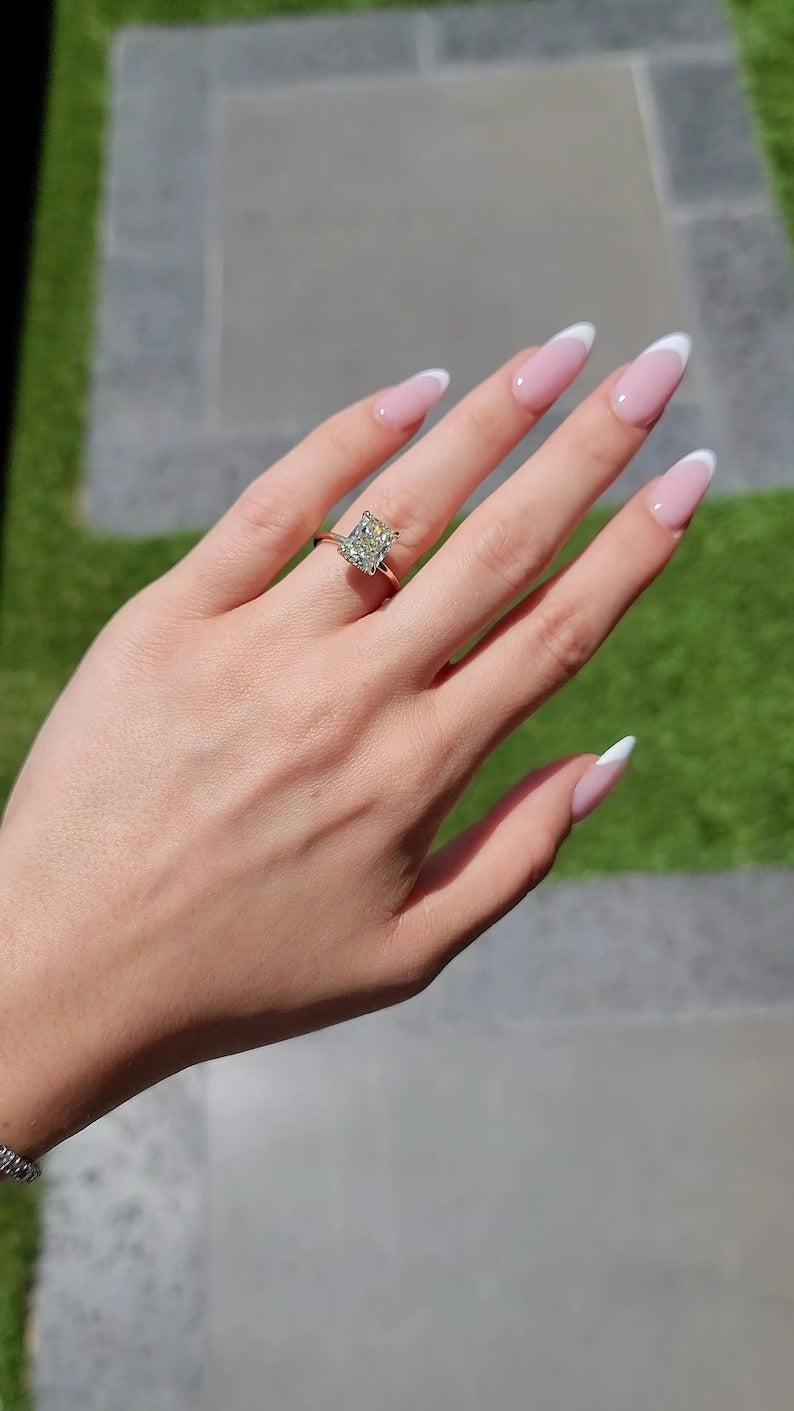 Radiant Diamond Ring