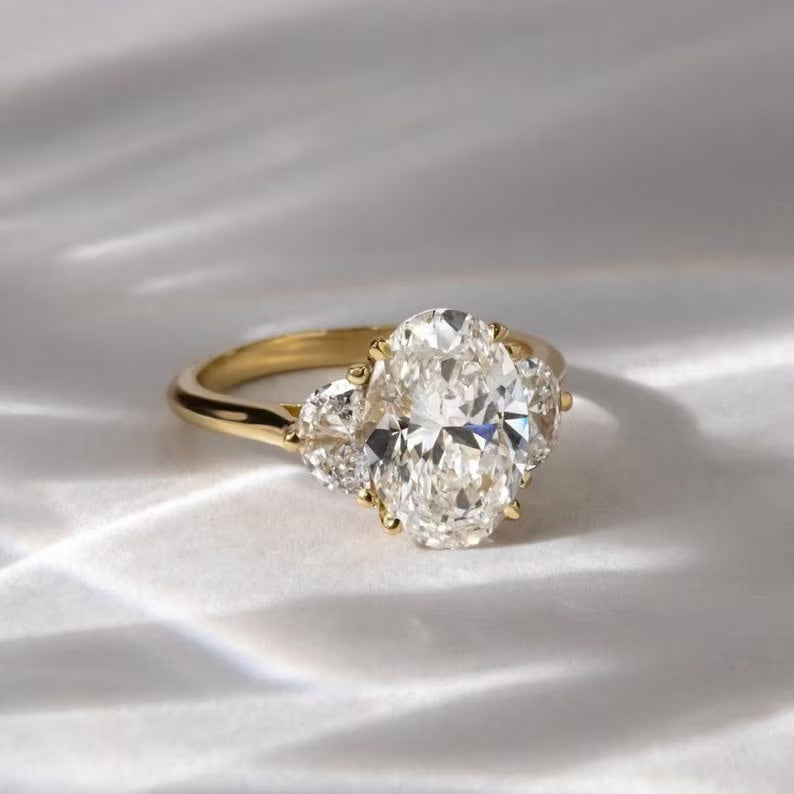 Oval Three Stone Moissanite Diamond Ring