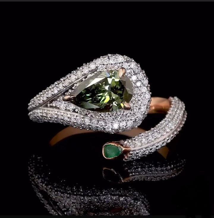 Pear Moissanite Diamond Ring