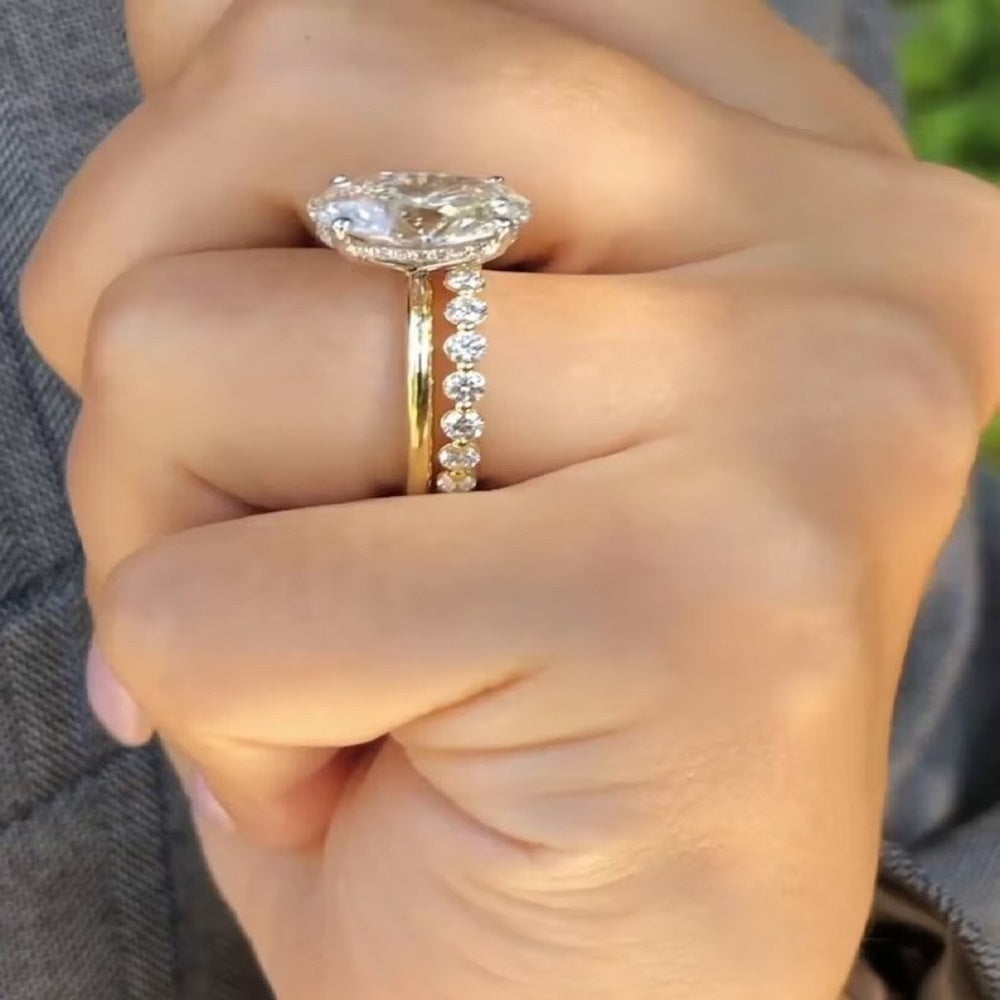 3.70 Ct Oval Moissanite Diamond Ring, Hidden halo Anniversary Ring, Bridal Set Ring, Wedding Ring, Gift For HerOval Diamond Bridal Set And Round Full Eternity Band