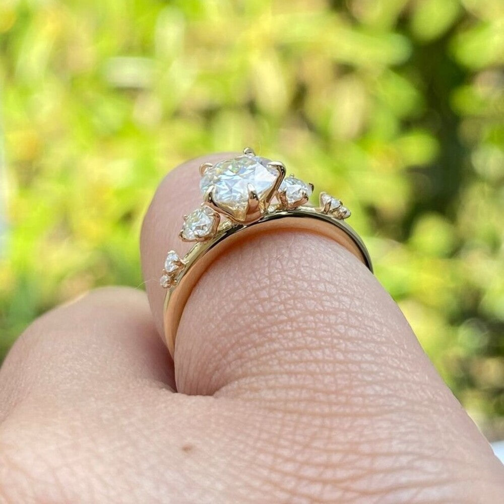 Round Three Stone Mooissanite Diamond Ring