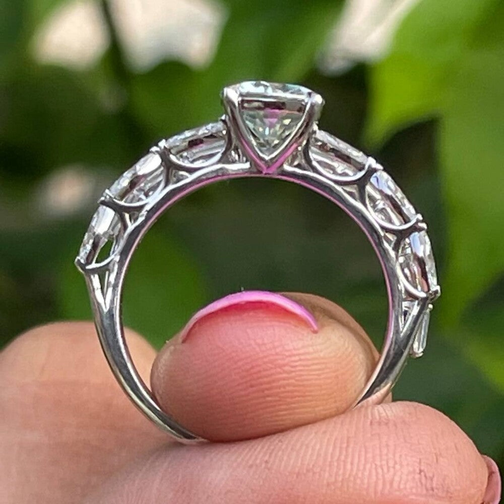 Round cut Moissanite Diamond Bridal Set Ring