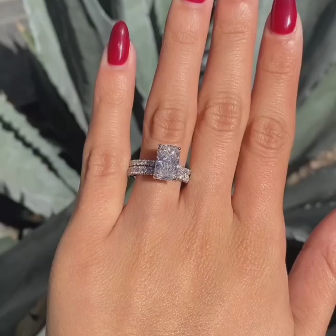 Radiant Bridal Set Diamond Ring