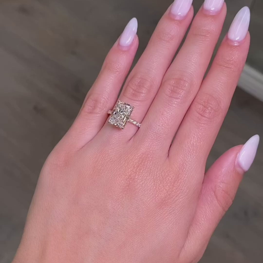 Radiant Cut Most Selling Moissanite Ring