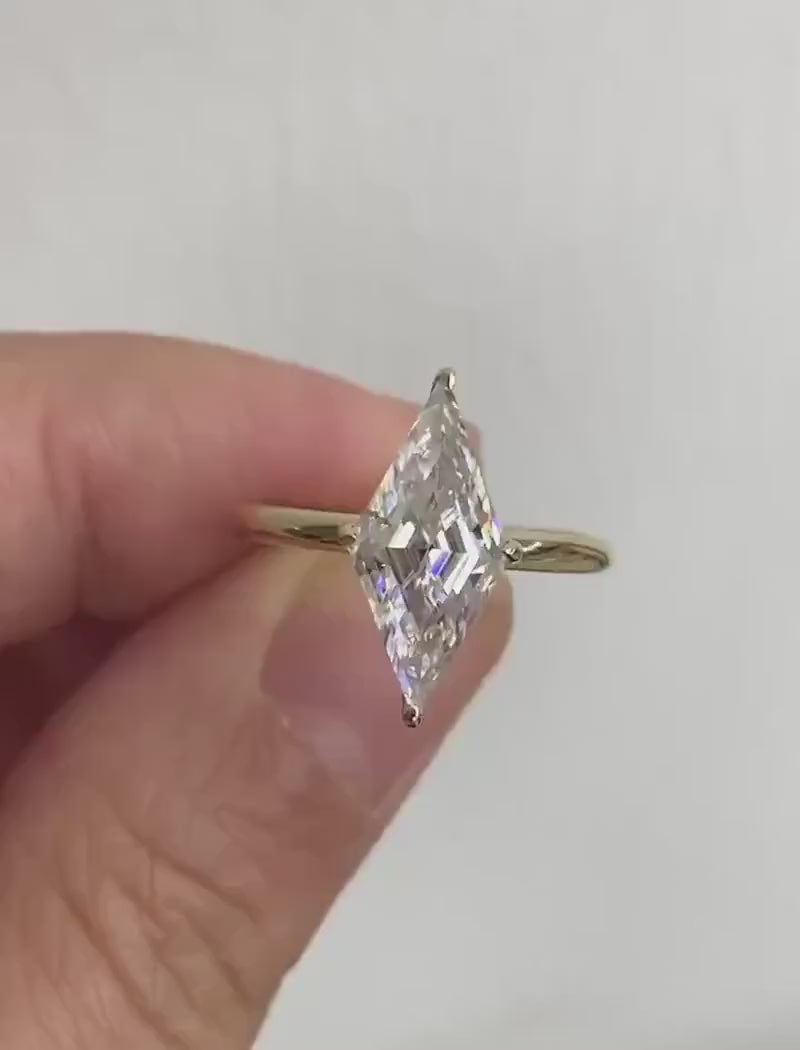 Special Cut Moissanite Diamond Ring